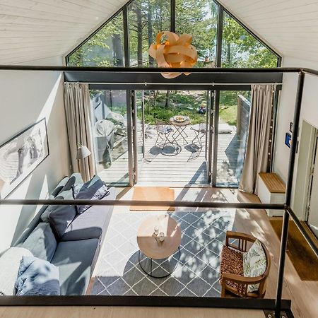 Charmerende Feriehus Med Havudsigt Naer Stockholm Värmdö Esterno foto